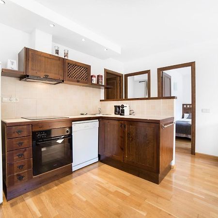 Apartaments Esquirol 엘타르테르 외부 사진
